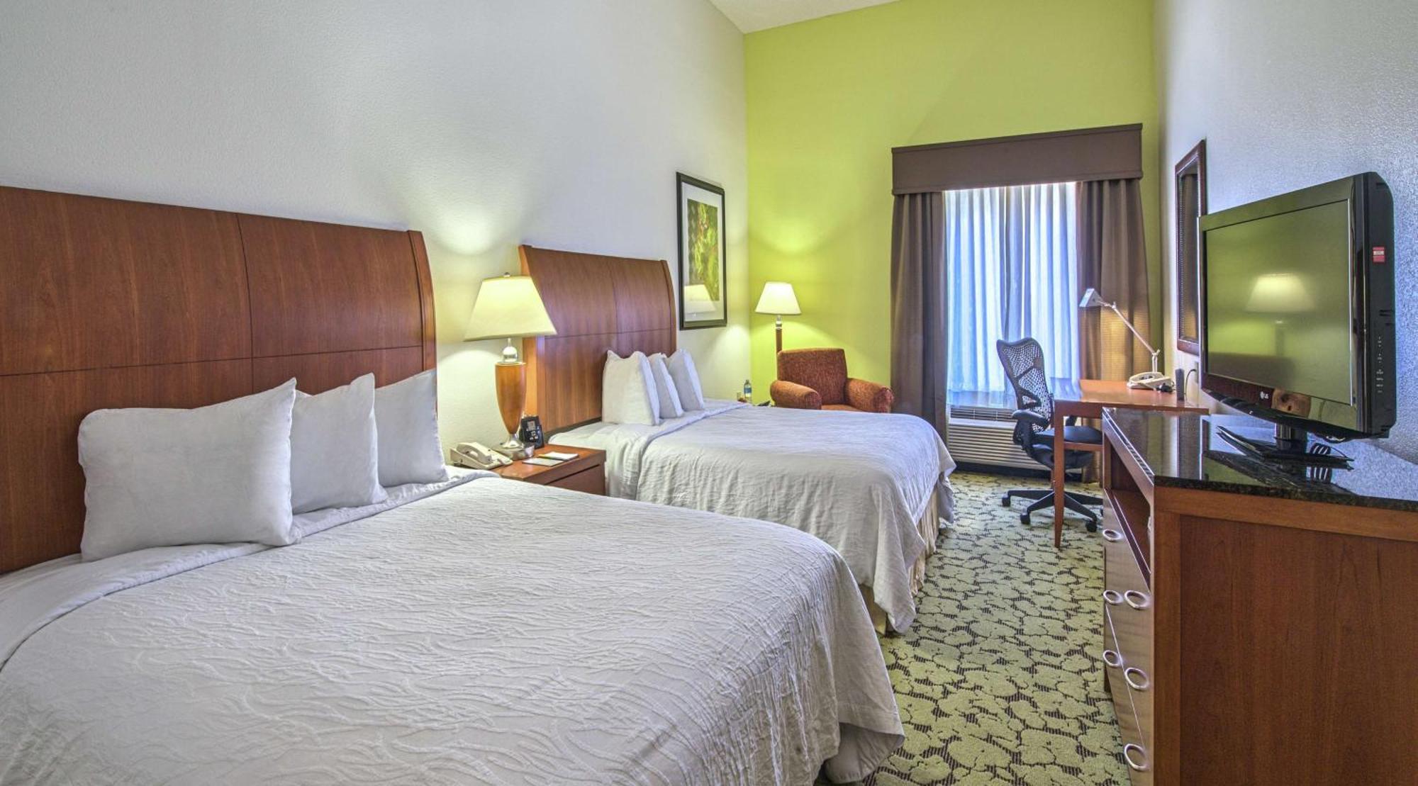 Hilton Garden Inn Huntsville/Space Center Buitenkant foto