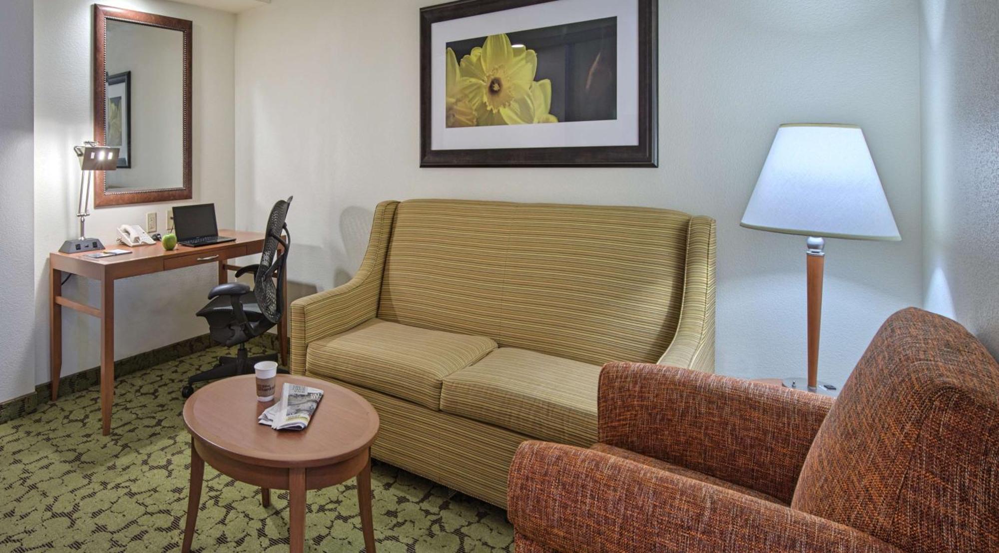 Hilton Garden Inn Huntsville/Space Center Buitenkant foto