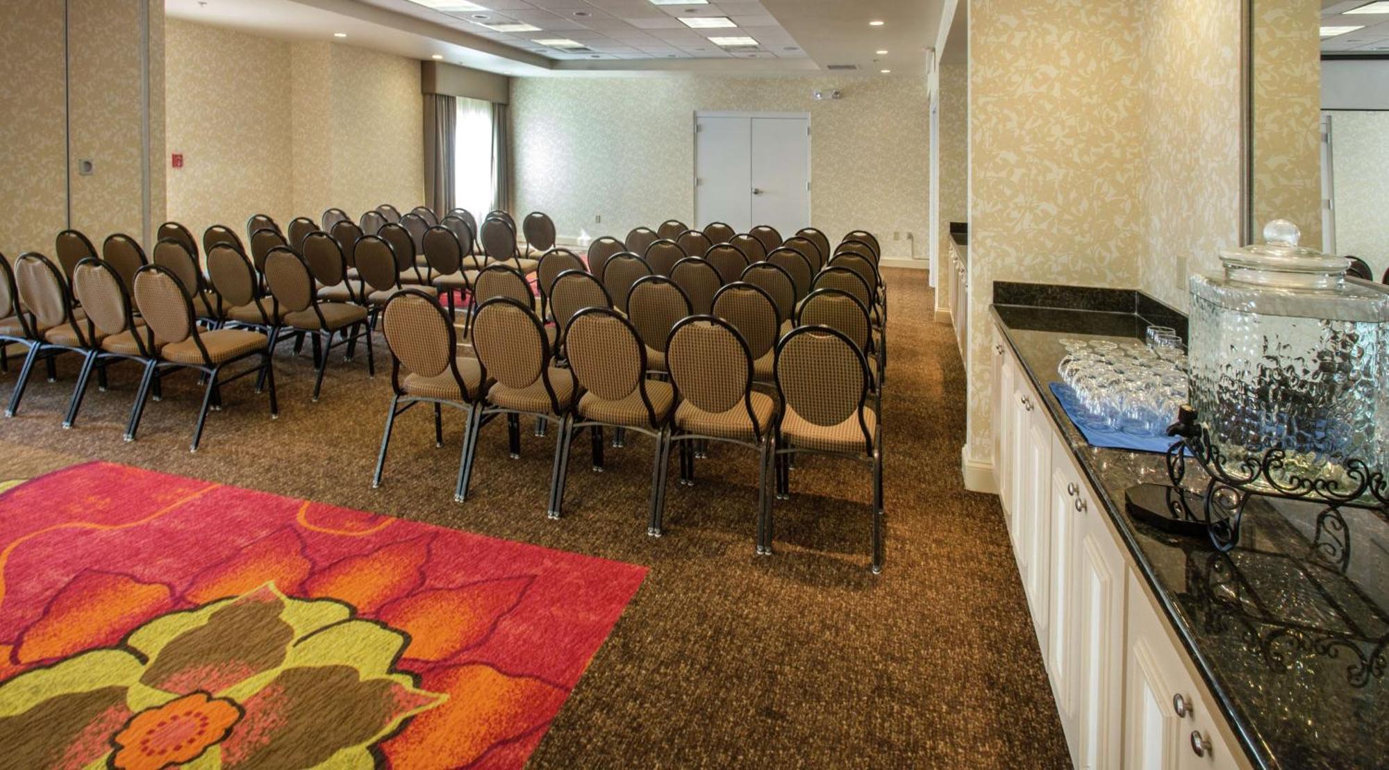 Hilton Garden Inn Huntsville/Space Center Buitenkant foto